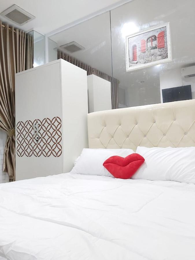Alex Hostel 2 Palembang Esterno foto